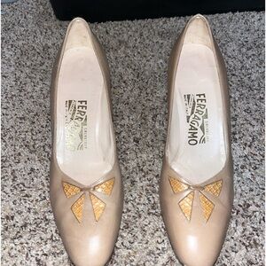 Ferragamo heels size 8 made in Italy